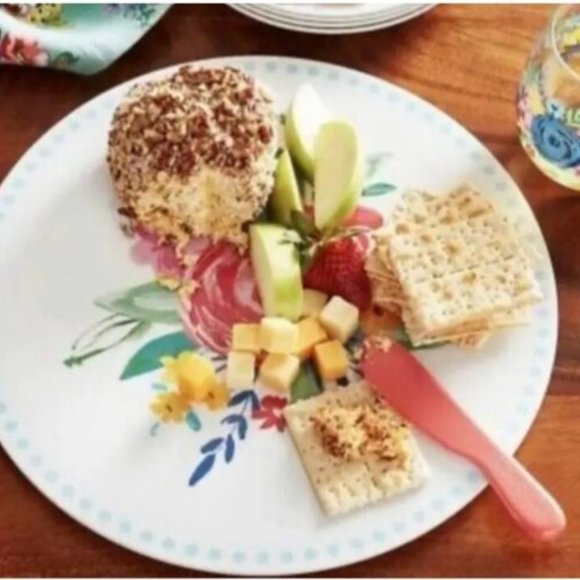 Pioneer Woman Hostess Cheese Board & Knife Set - Picture 2 of 2